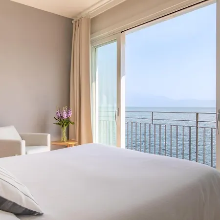 Luxury View סאלו