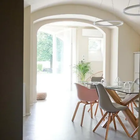 Luxury View דירה סאלו